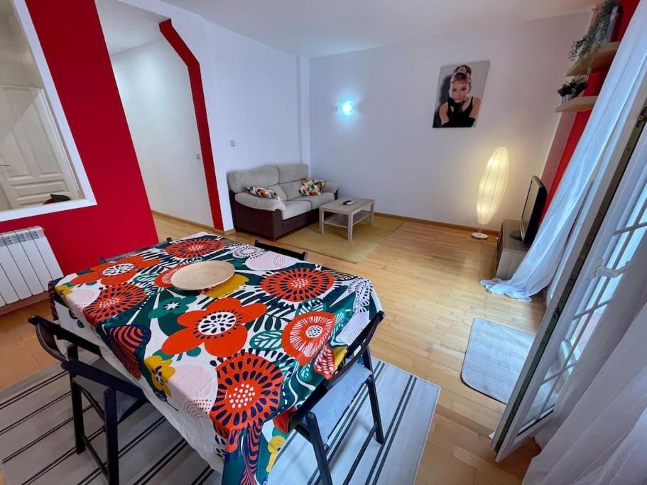 Acogedor Apartamento En سرقسطة المظهر الخارجي الصورة